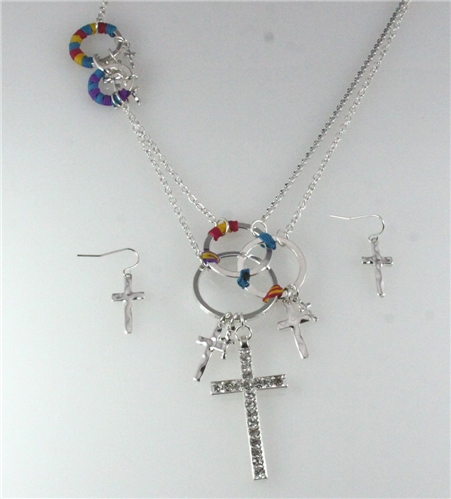 4031214 Beautiful CZ Stone Cross Necklace and Earring Set Decorative hand Wra...