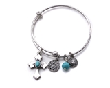 4031570 Designer Cross Charm Stacking Bracelet Fashion Extremely Popular Designer